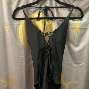 Aerie One Piece Black Lace Up Front Plunge Swimsuit Size Small Like New